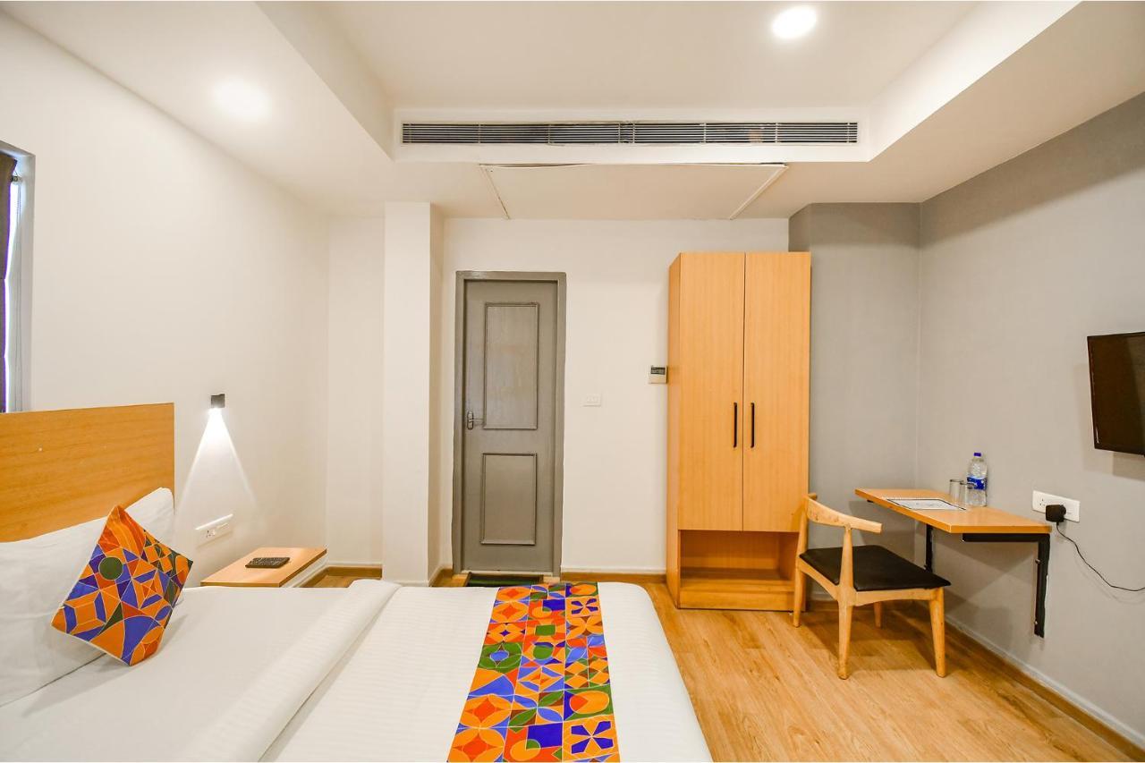 Fabhotel Airport Green Arcade - 15Km From Kolkata Airport Exteriör bild